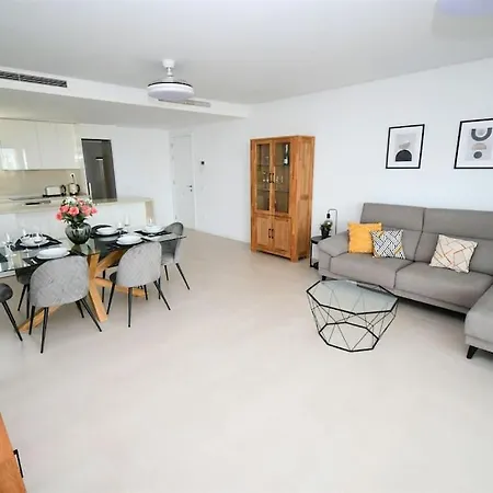 Lägenhet Casa Kerr - Luxury Apt - Sleeps 9 - Los Boliches *