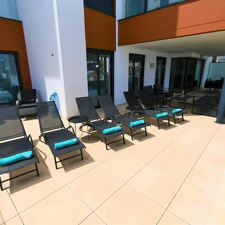 Lägenhet Casa Kerr - Luxury Apt - Sleeps 9 - Los Boliches Málaga